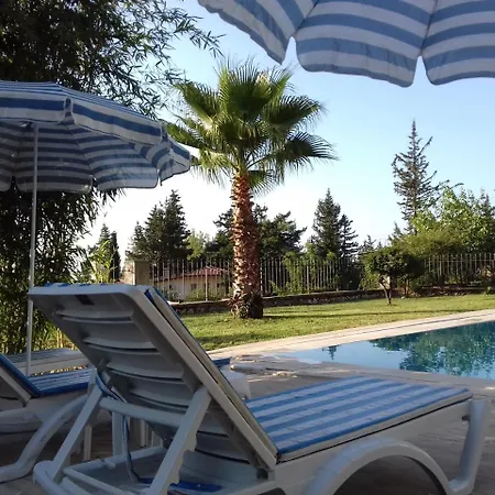 וילה Paradise